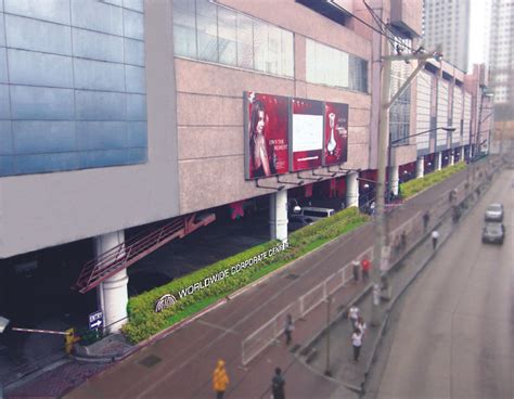 worldwide corporate center shaw